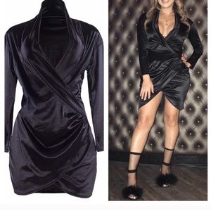 🌸OFFERS NWOT Willow Black Long Sleeve Mini Dress